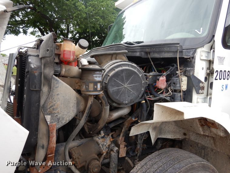 image for item JL9000 2008 International WorkStar 7400  dump truck