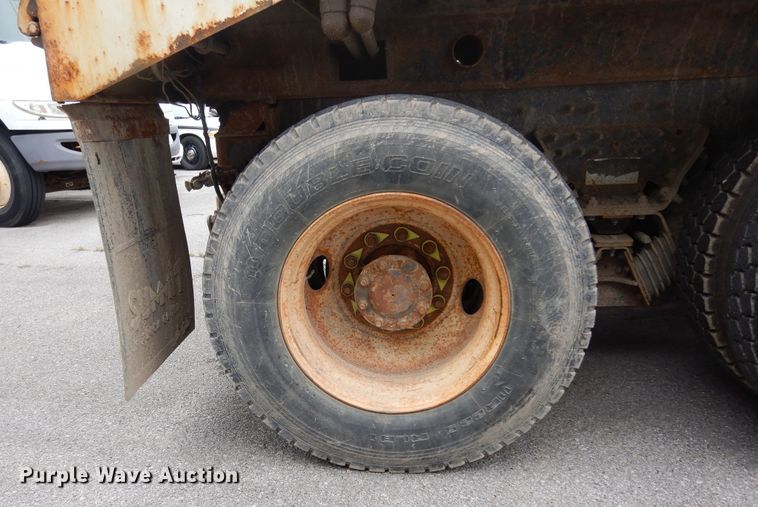 image for item JL9000 2008 International WorkStar 7400  dump truck