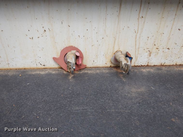 image for item JL9001 2008 International 4400  utility / service truck