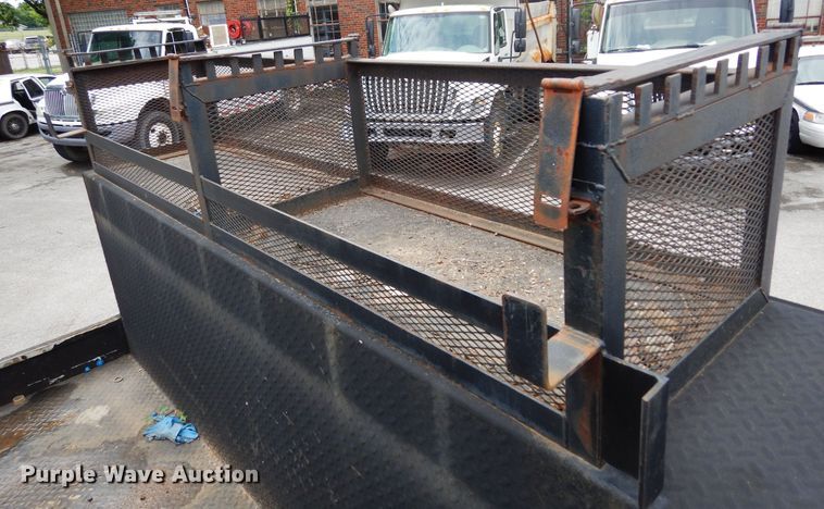 image for item JL9001 2008 International 4400  utility / service truck