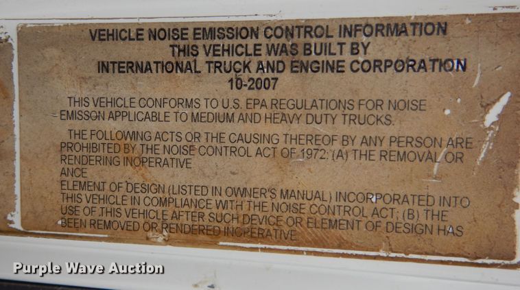 image for item JL9002 2008 International 4400  utility / service truck