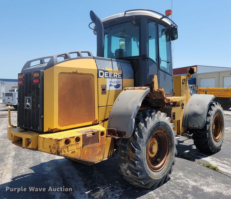 image for item JL9460 2007 John Deere 444J  wheel loader