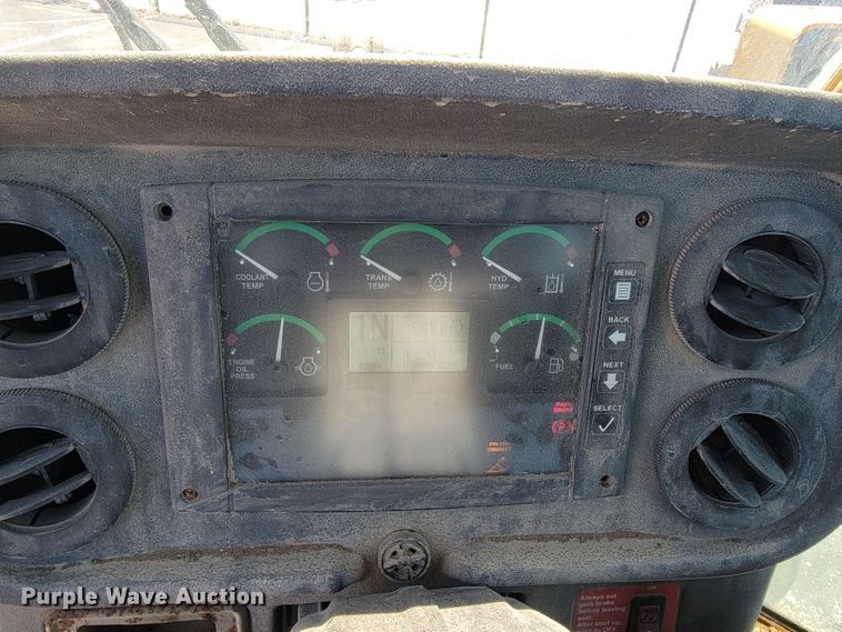 image for item JL9460 2007 John Deere 444J  wheel loader