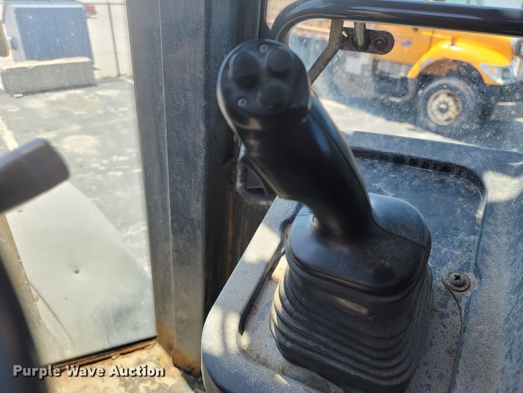 image for item JL9460 2007 John Deere 444J  wheel loader