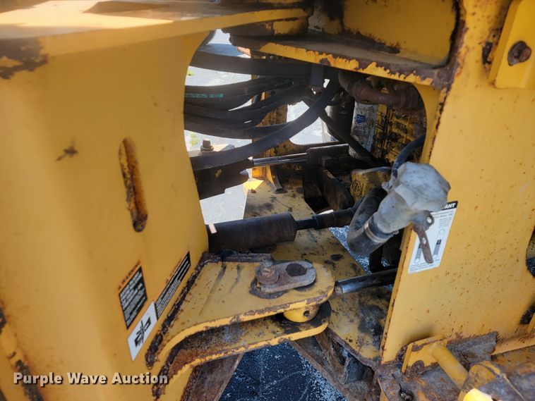 image for item JL9460 2007 John Deere 444J  wheel loader