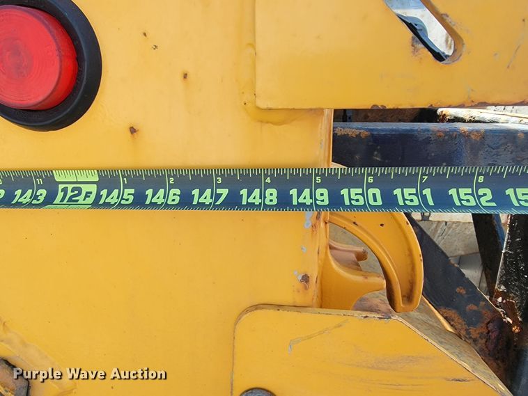 image for item JL9462 2005 International 7400  dump truck