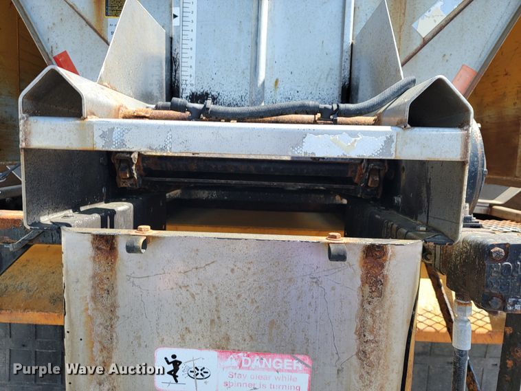 image for item JL9462 2005 International 7400  dump truck