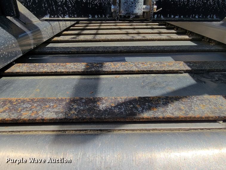 image for item JL9462 2005 International 7400  dump truck