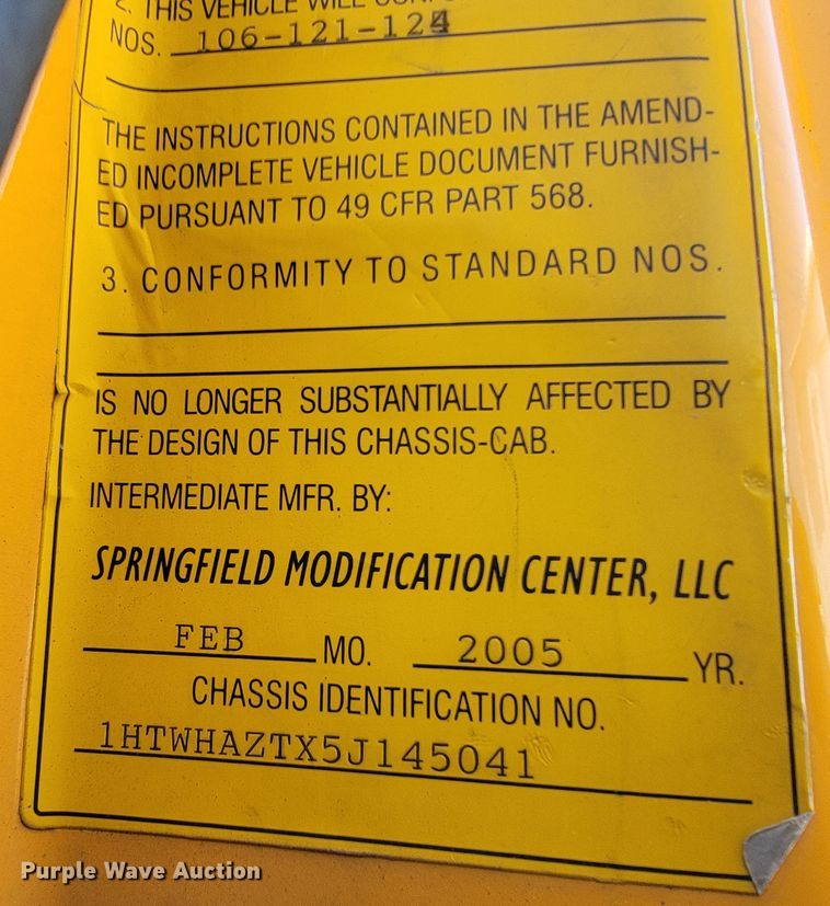 image for item JL9462 2005 International 7400  dump truck