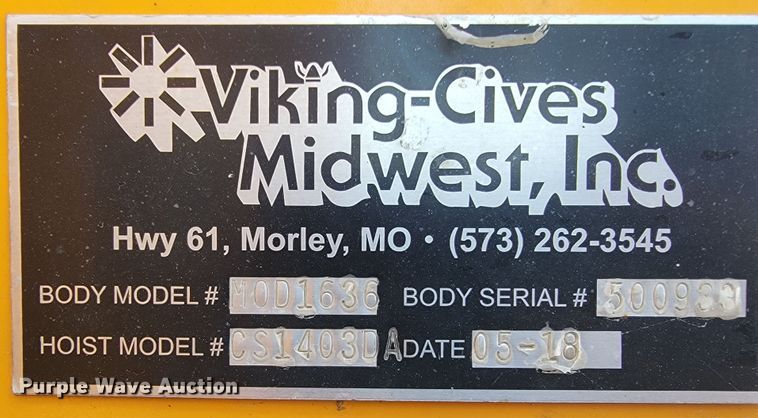 image for item JL9462 2005 International 7400  dump truck