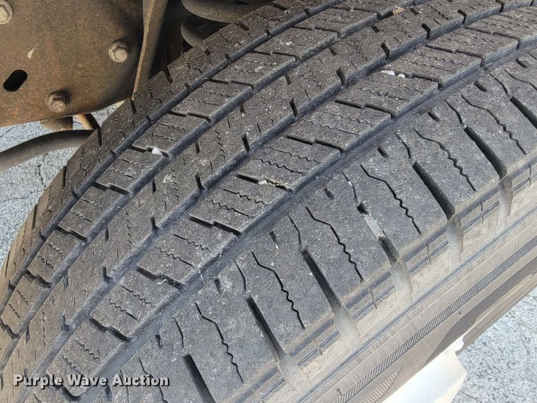 image for item JL9463 2008 Ford E350 Super Duty XL  van