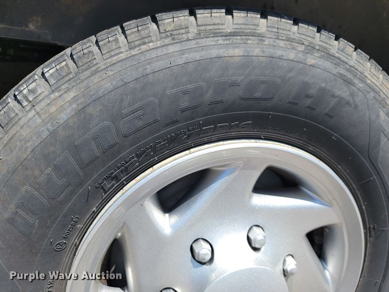 image for item JL9463 2008 Ford E350 Super Duty XL  van