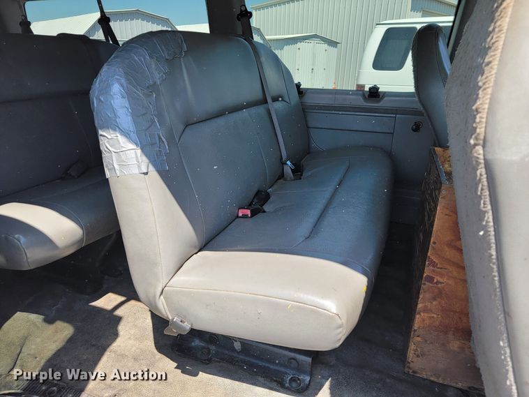 image for item JL9464 2008 Ford E350 Super Duty XL  van