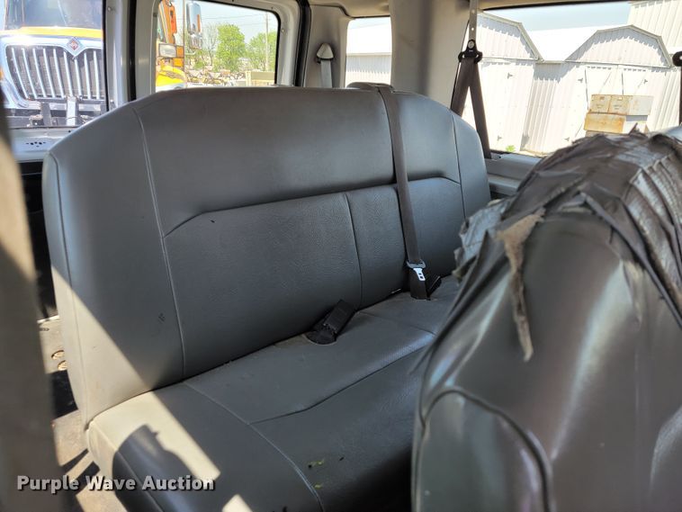 image for item JL9464 2008 Ford E350 Super Duty XL  van