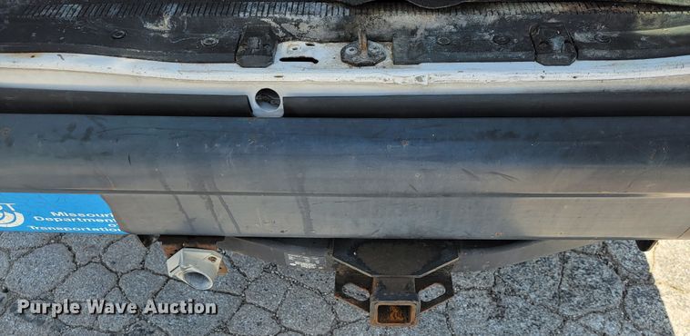 image for item JL9464 2008 Ford E350 Super Duty XL  van