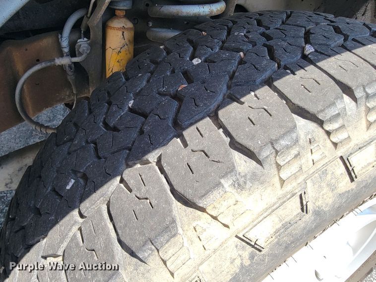 image for item JL9464 2008 Ford E350 Super Duty XL  van