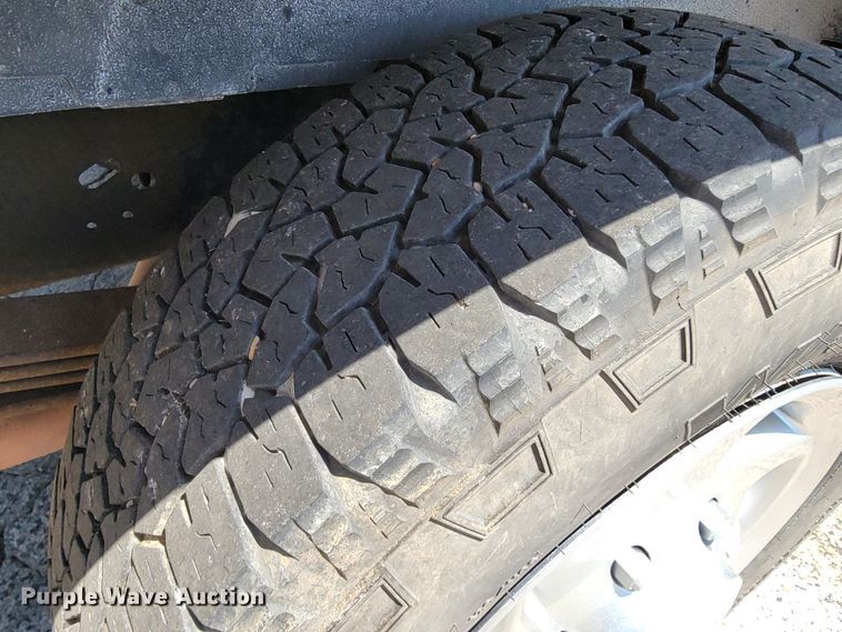 image for item JL9464 2008 Ford E350 Super Duty XL  van