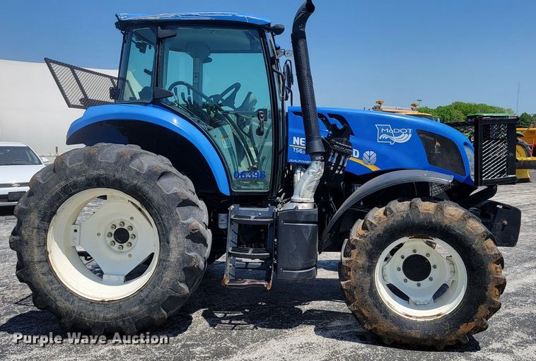 image for item JL9468 2016 New Holland TS6.110  MFWD tractor