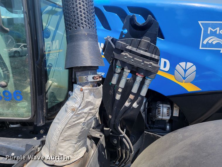 image for item JL9468 2016 New Holland TS6.110  MFWD tractor