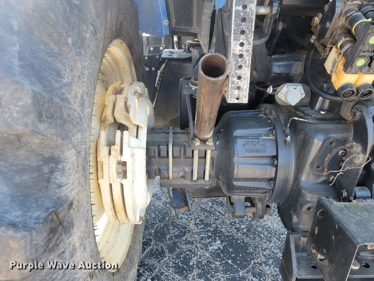 image for item JL9468 2016 New Holland TS6.110  MFWD tractor