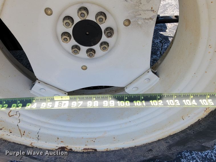 image for item JL9468 2016 New Holland TS6.110  MFWD tractor