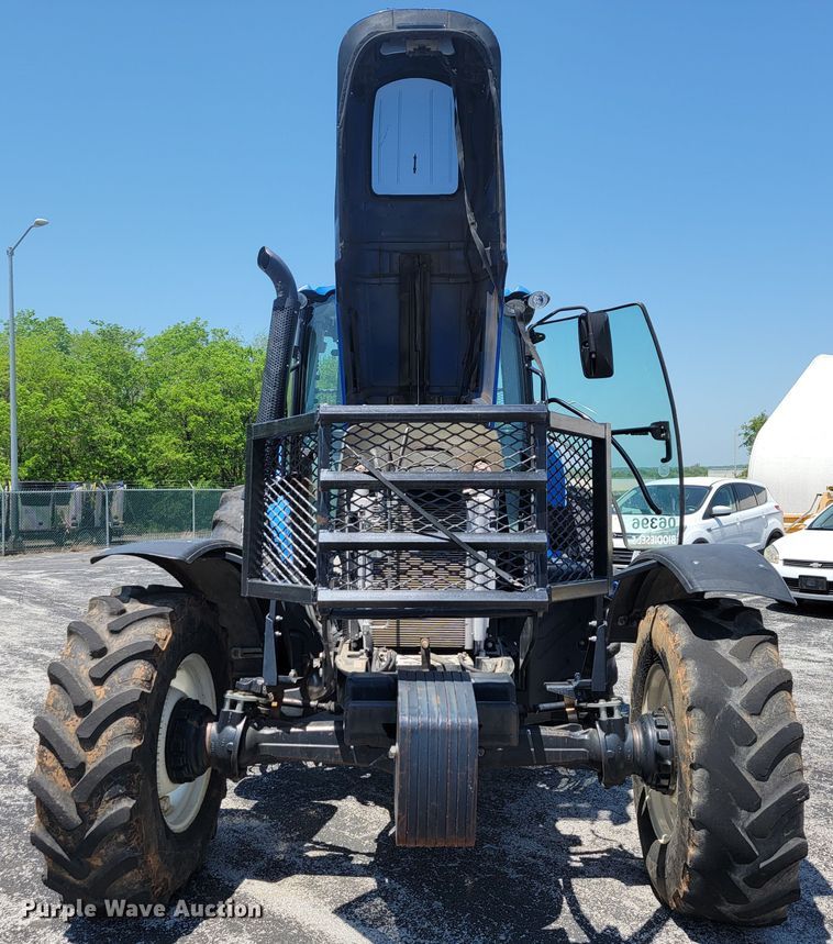 image for item JL9468 2016 New Holland TS6.110  MFWD tractor