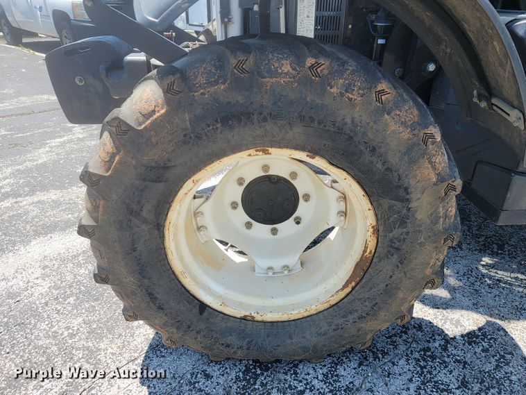 image for item JL9468 2016 New Holland TS6.110  MFWD tractor