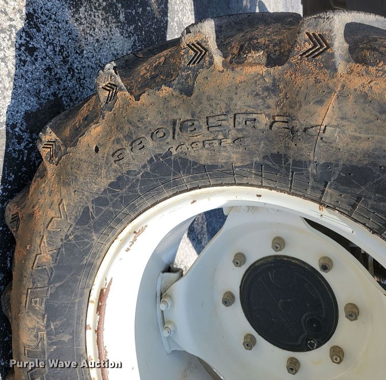 image for item JL9468 2016 New Holland TS6.110  MFWD tractor