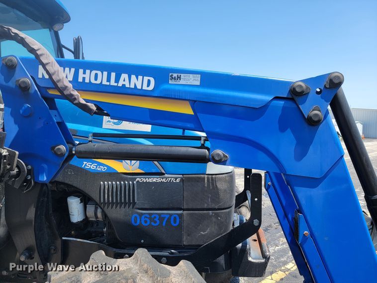 image for item JL9469 2014 New Holland TS6.120  MFWD tractor