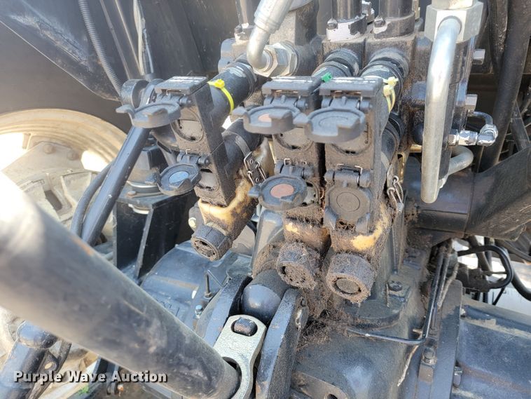 image for item JL9469 2014 New Holland TS6.120  MFWD tractor