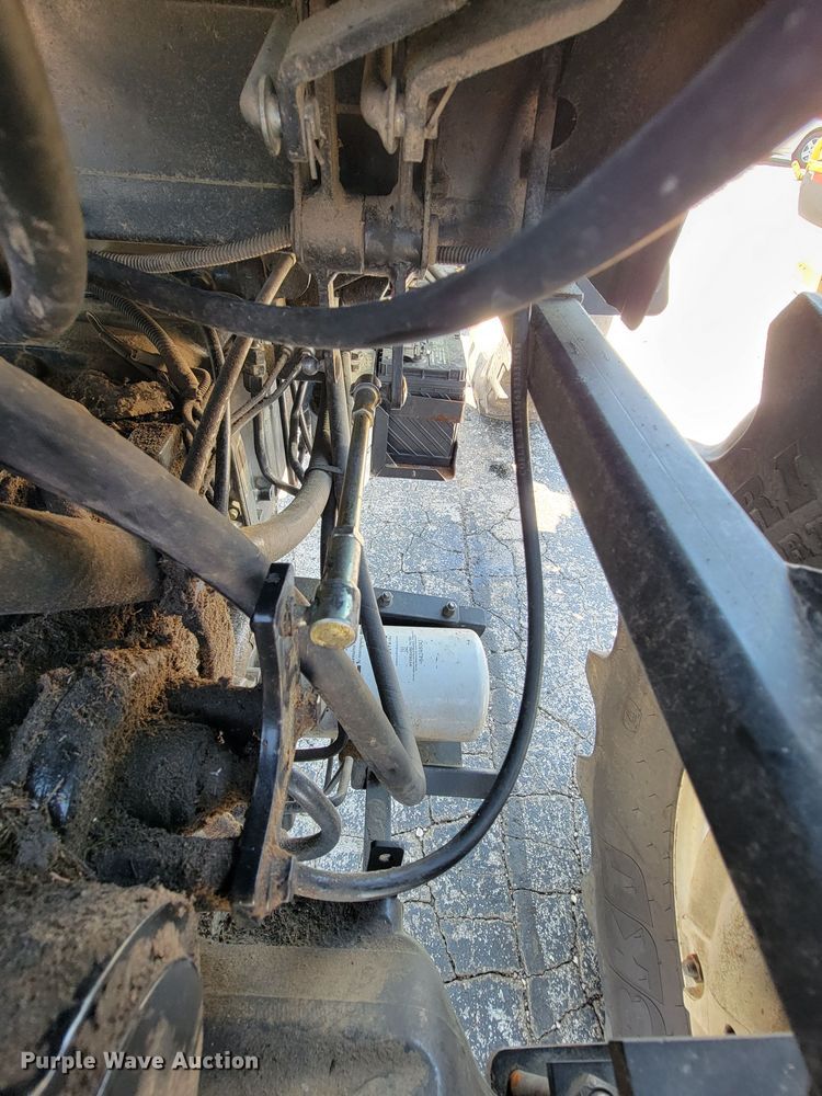 image for item JL9469 2014 New Holland TS6.120  MFWD tractor