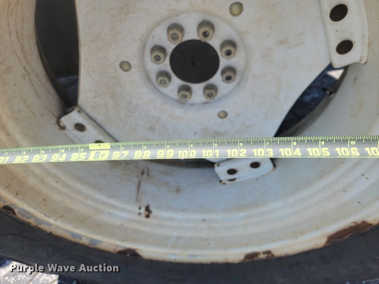 image for item JL9469 2014 New Holland TS6.120  MFWD tractor