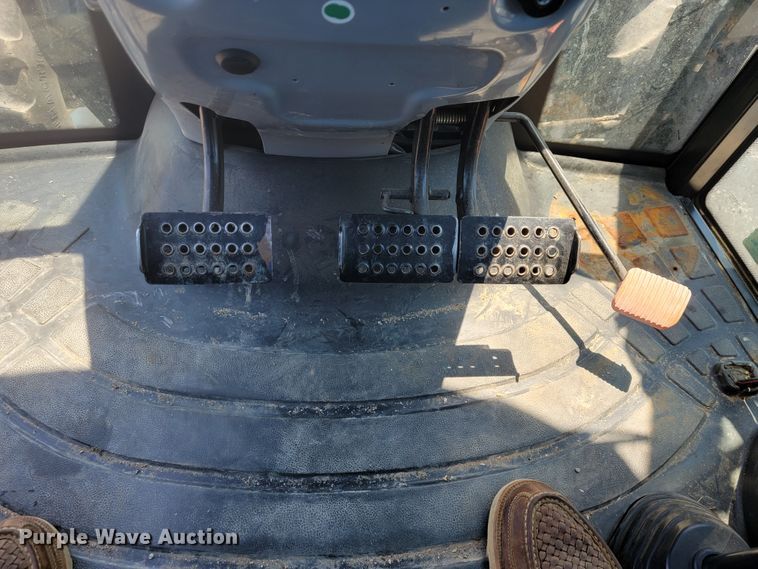 image for item JL9469 2014 New Holland TS6.120  MFWD tractor