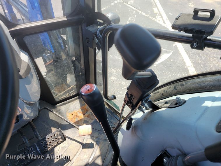 image for item JL9469 2014 New Holland TS6.120  MFWD tractor