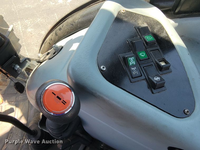 image for item JL9469 2014 New Holland TS6.120  MFWD tractor