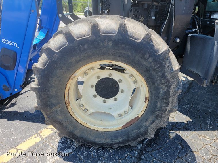 image for item JL9469 2014 New Holland TS6.120  MFWD tractor