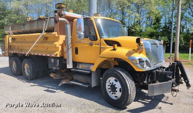 image for item JL9472 2009 International 7500  dump truck