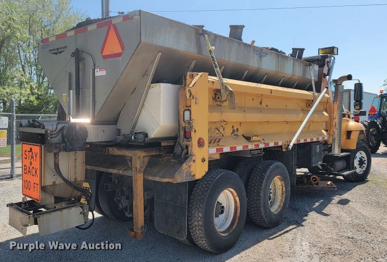 image for item JL9472 2009 International 7500  dump truck