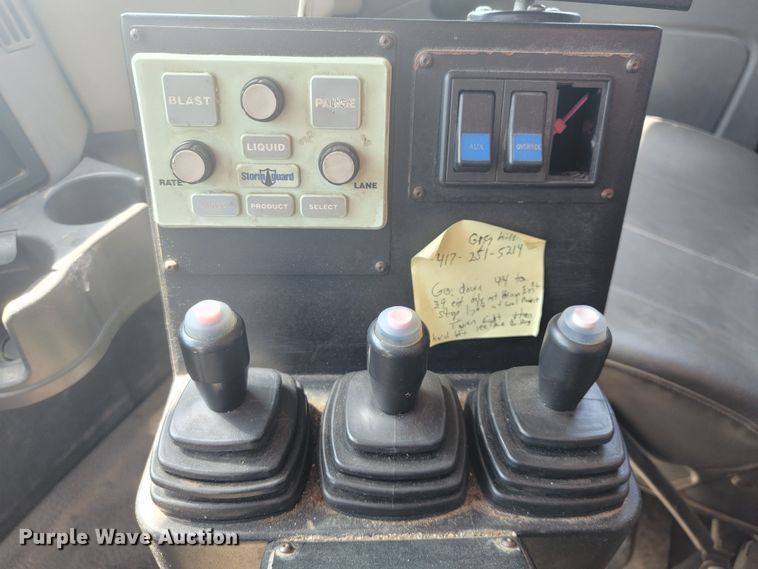 image for item JL9472 2009 International 7500  dump truck