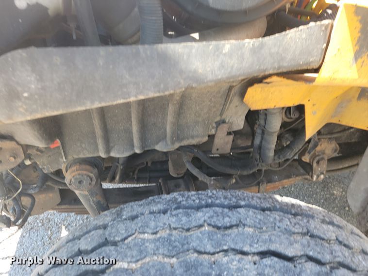 image for item JL9472 2009 International 7500  dump truck