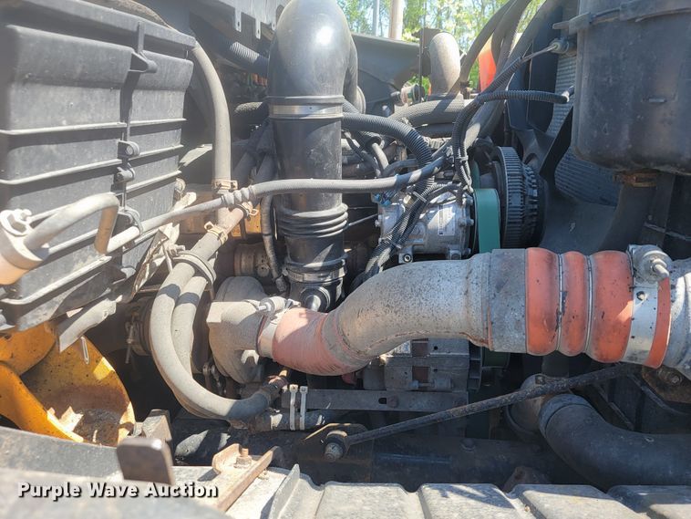 image for item JL9472 2009 International 7500  dump truck