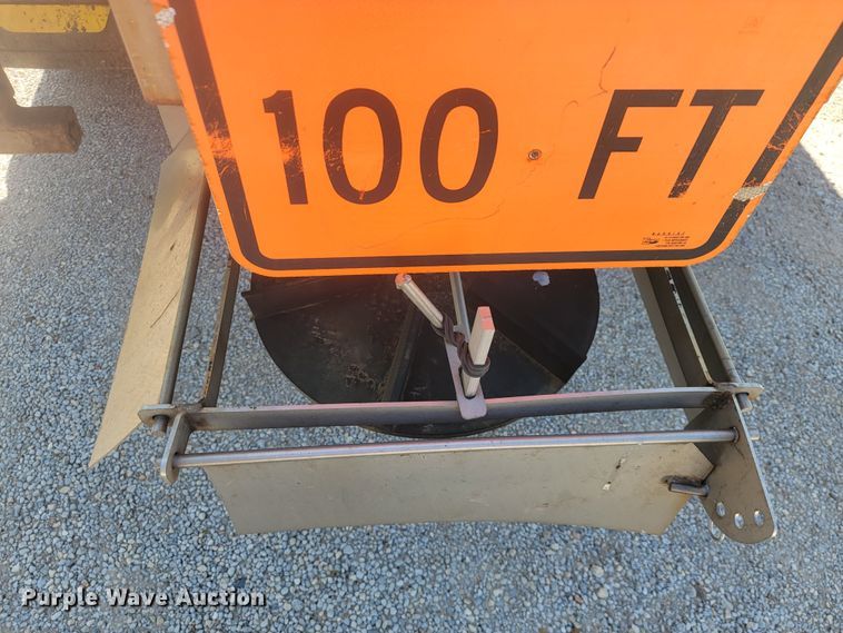 image for item JL9472 2009 International 7500  dump truck