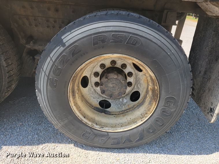 image for item JL9472 2009 International 7500  dump truck