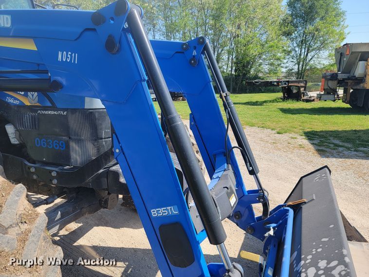 image for item JL9473 2014 New Holland TS6.120  MFWD tractor