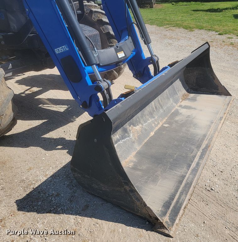 image for item JL9473 2014 New Holland TS6.120  MFWD tractor