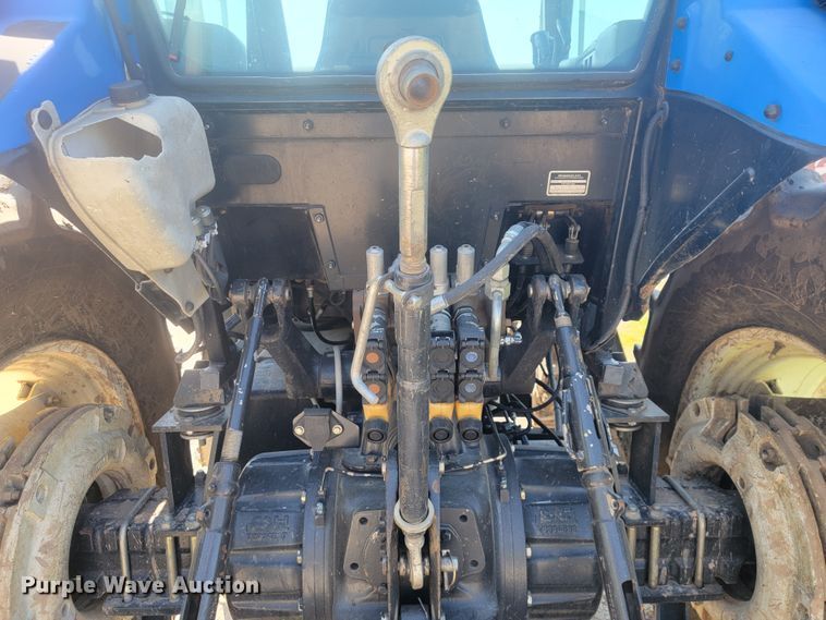image for item JL9473 2014 New Holland TS6.120  MFWD tractor