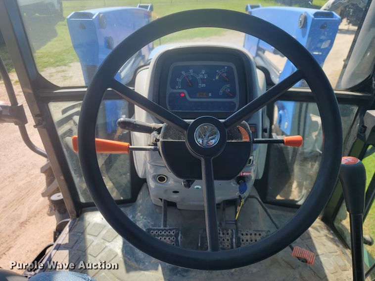 image for item JL9473 2014 New Holland TS6.120  MFWD tractor