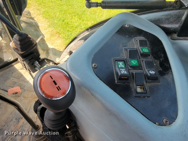 image for item JL9473 2014 New Holland TS6.120  MFWD tractor