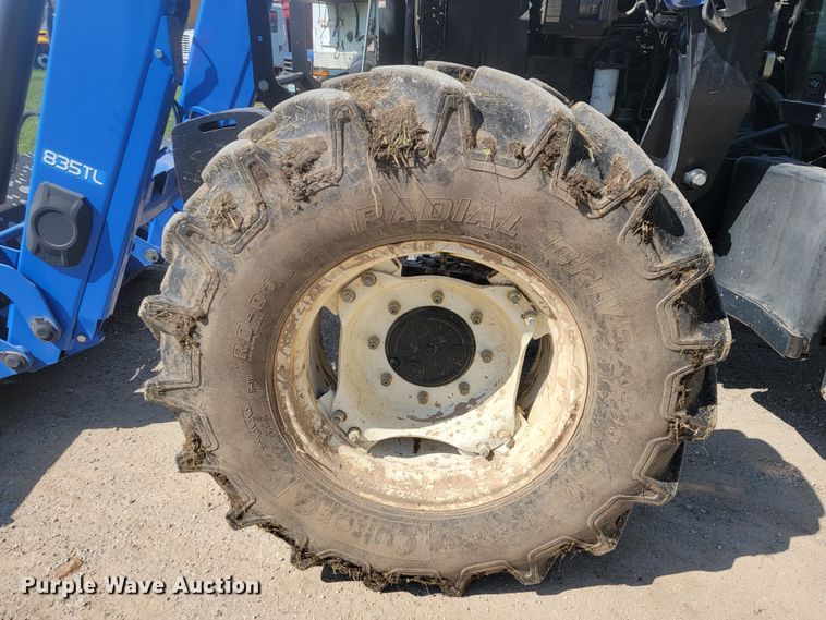 image for item JL9473 2014 New Holland TS6.120  MFWD tractor