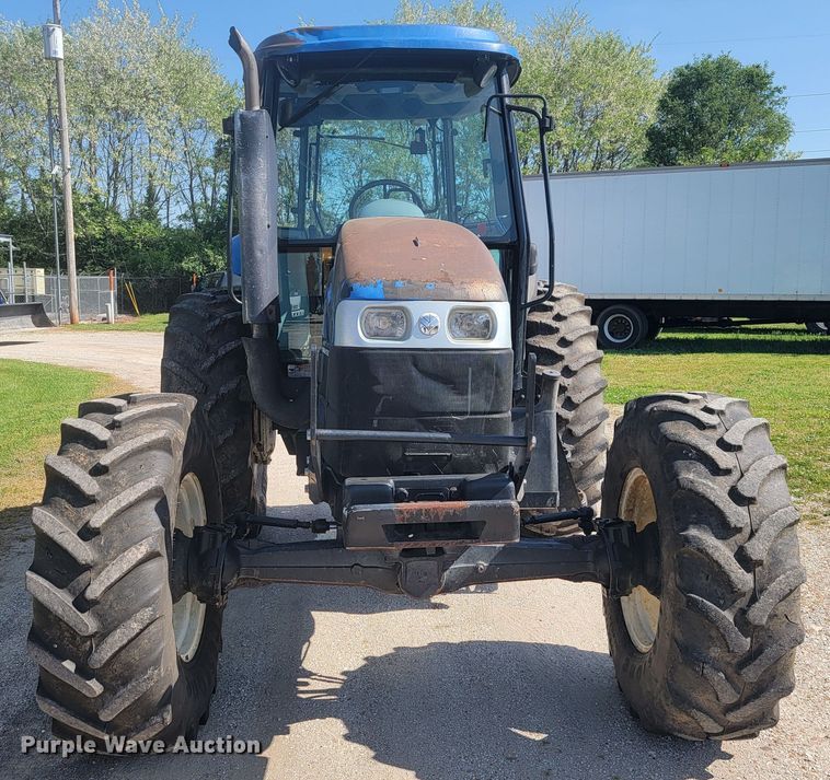 image for item JL9474 2014 New Holland TS6.120  MFWD tractor